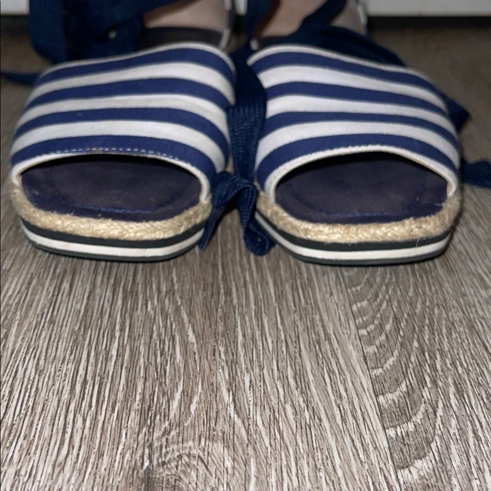 Kate spade chandra Navy Striped Women's Sandals size 6 espadrilles summer beach